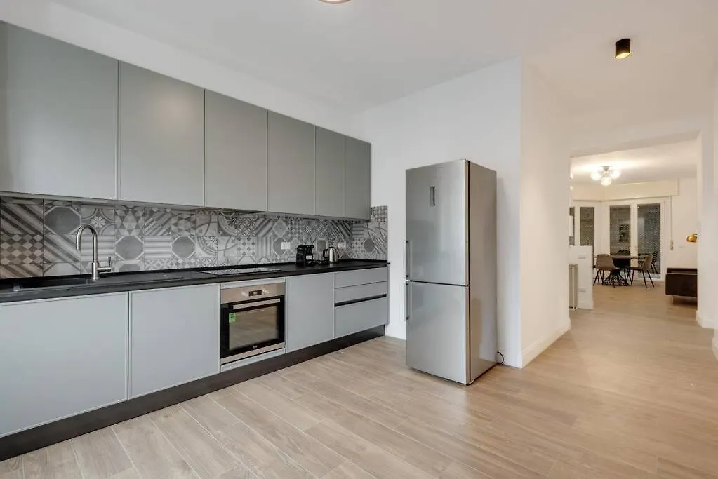 Appartement Easylife - Cozy & Comfy Apt In Design District Milan