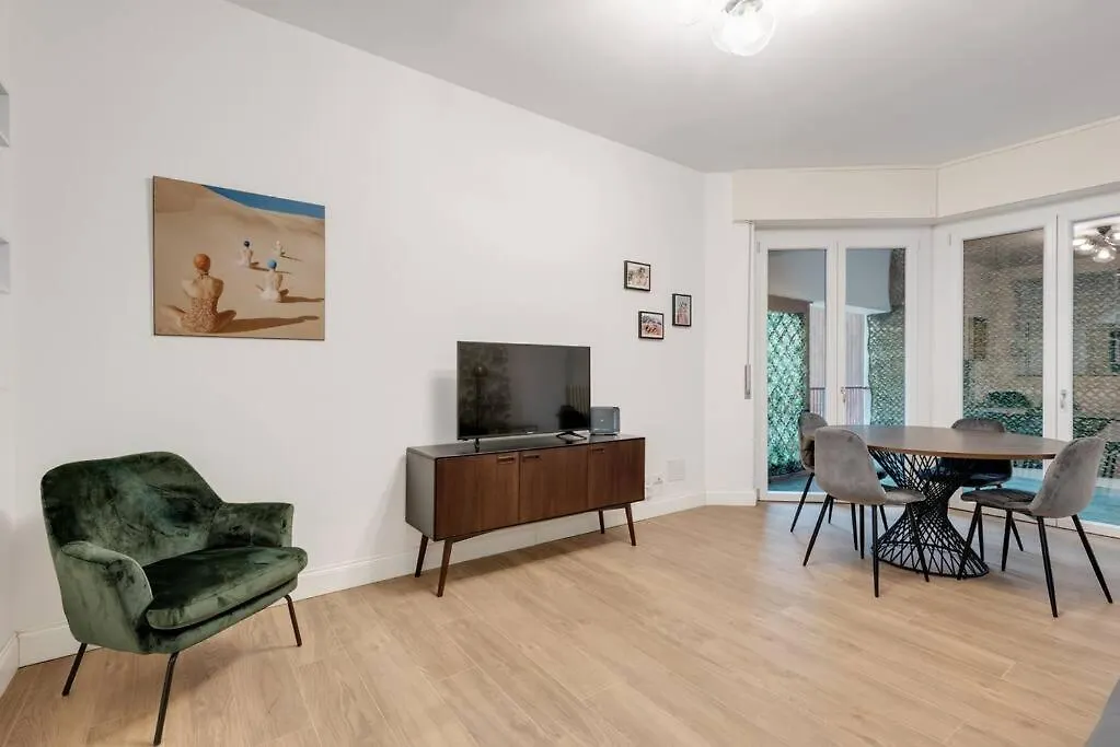 Easylife - Cozy & Comfy Apt In Design District Milan